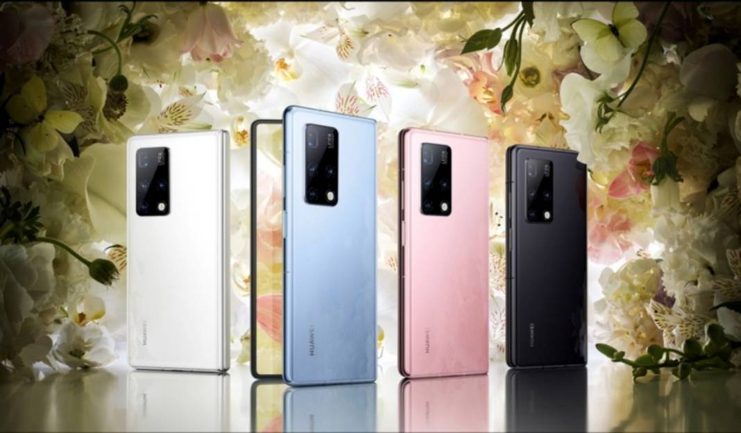 Uzun zamandır beklenen Huawei’nin Katlanır Telefon Modeli Mate X3 İşlemcisi Tanıtıldı! 1