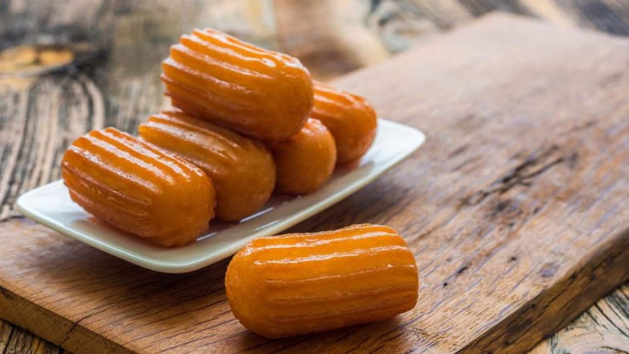 Pastane Usulü Tulumba Tatlısı İle Parmaklarınızı Yemeye Hazır Olun!